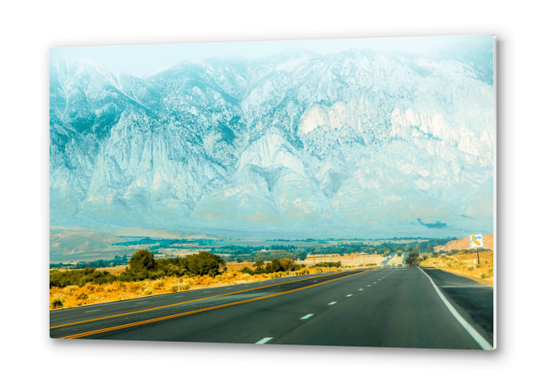 countryside road with mountains and foggy sky view in California, USA Metal prints by Timmy333