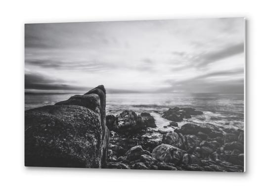 ocean sunset view with beautiful blue cloudy sky in black and white Metal prints by Timmy333