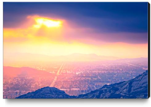 light of the sunset sky over the city in summer Canvas Print by Timmy333