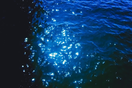 light of the star on the blue water by Timmy333